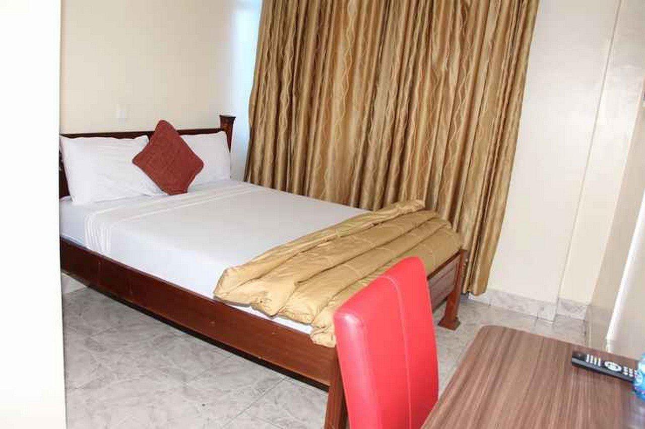 Eddy Suites, Emeli Hotel ナイロビ エクステリア 写真